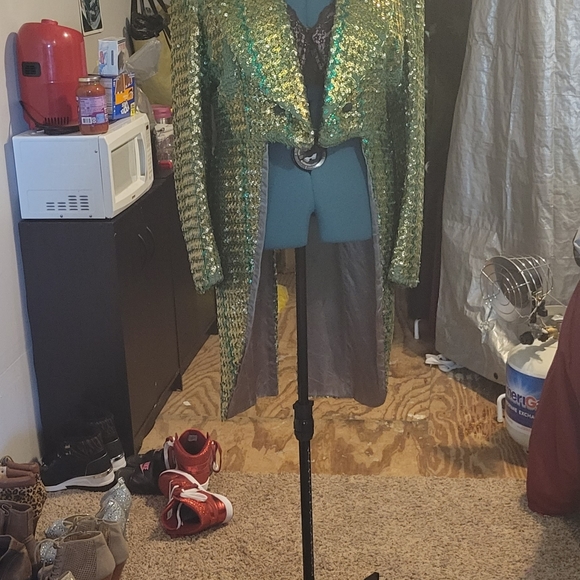 COPY - Green and gold sequin coat - Picture 3 of 3